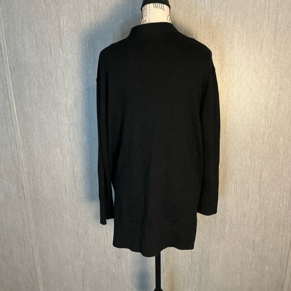 Ann Taylor Factory Black Floral Embroidered Women's Sweater Size Small - Picture 7 of 9